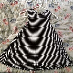 🌻Long Black White Striped Sleeveless Dress Top